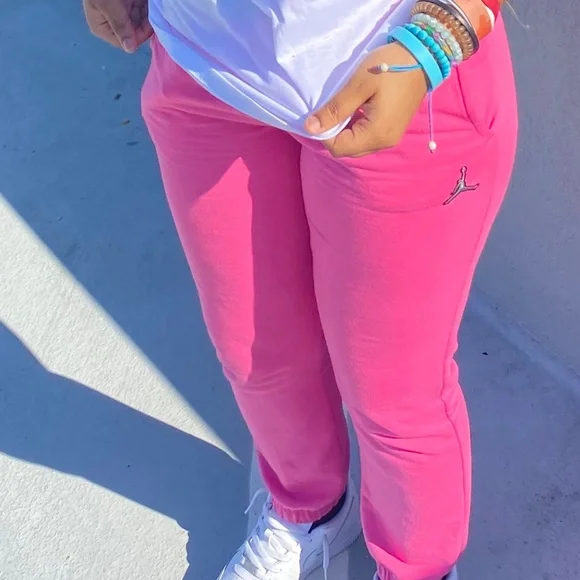 COPY - Jordan Sweatpants - Picture 6 of 7